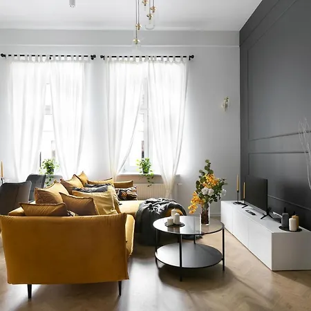 Διαμέρισμα Modern For 4 Guests, Cracow Old Town